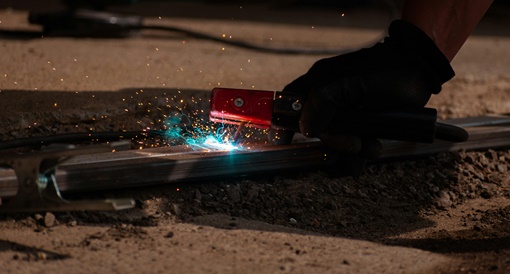 Yiğitay Hırdavat, Elektrikli El Aletleri, Kesici Takım Ürünleri, Mekanik El Aletleri, Kaynak Ekipmanları, Aşındırıcı Ürünler, Kaldırma Ekipmanları, Havalı El Aletleri, Kimyasal Ürünler, Genel Hırdavat Ürünleri, Bağlantı Elemanları